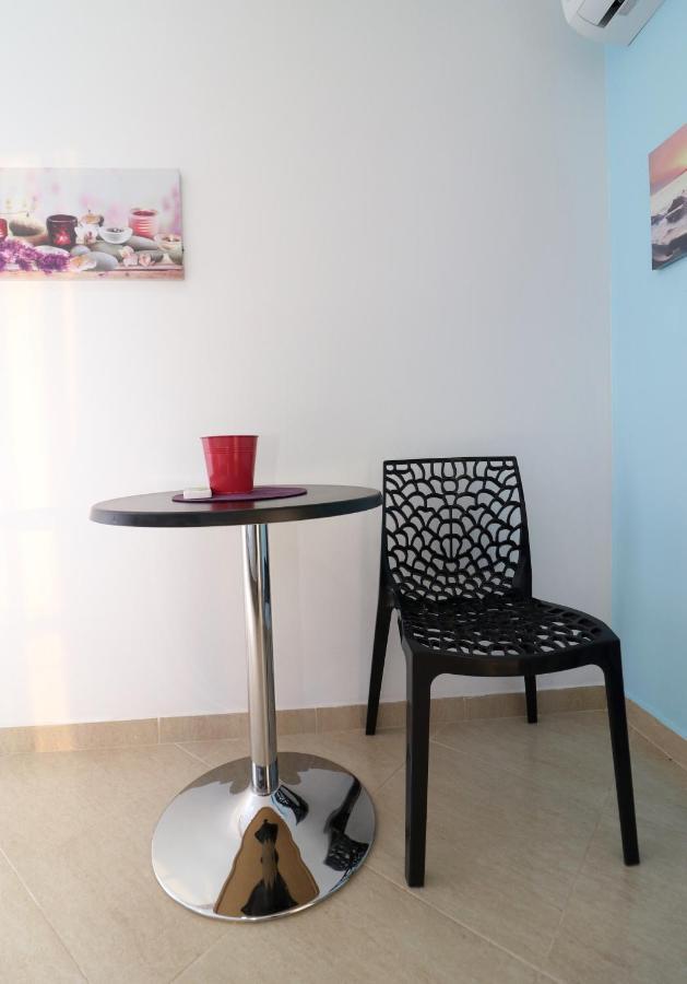 Ildora Qimon Apartment Himare Exterior foto