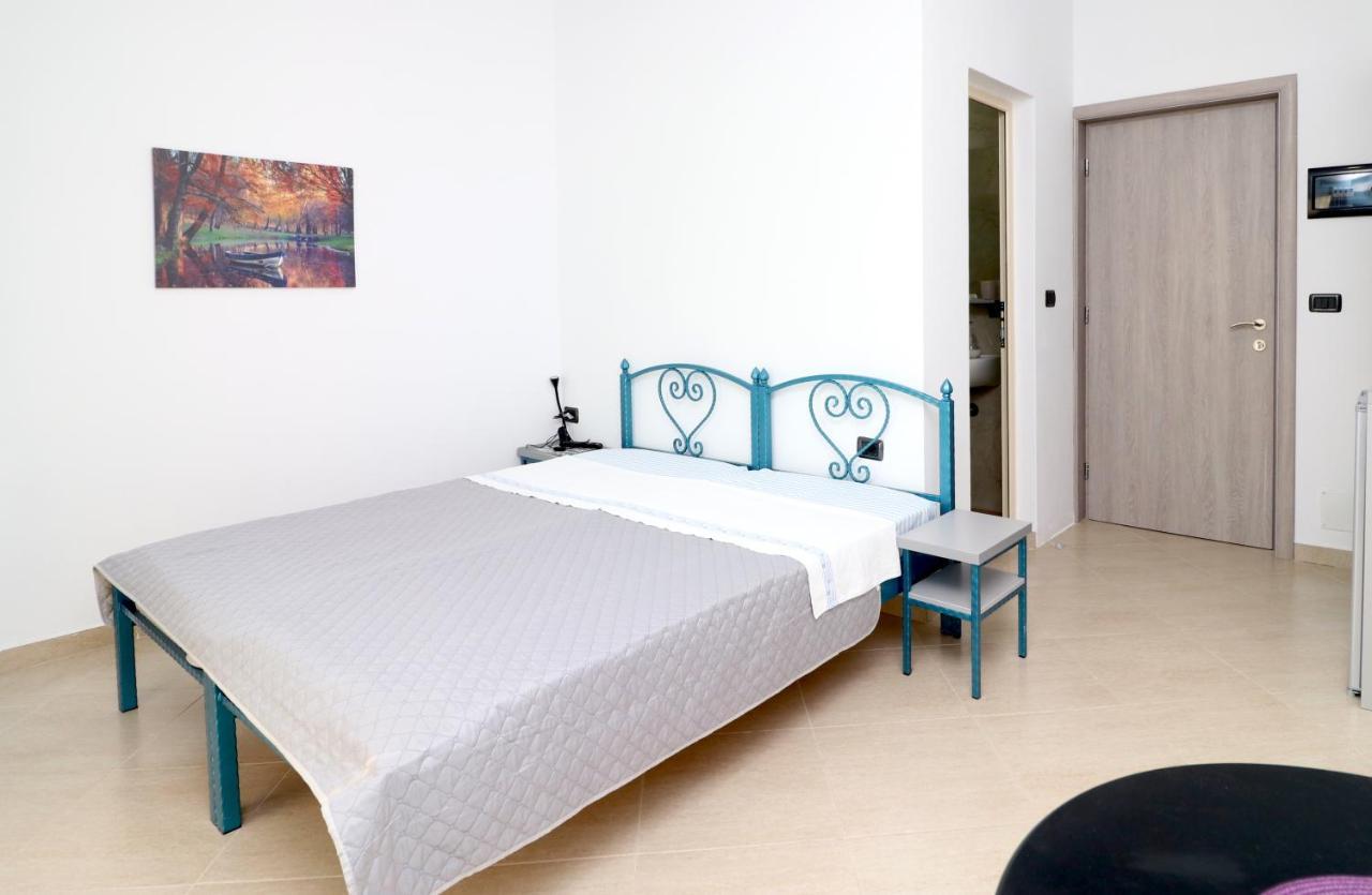 Ildora Qimon Apartment Himare Exterior foto