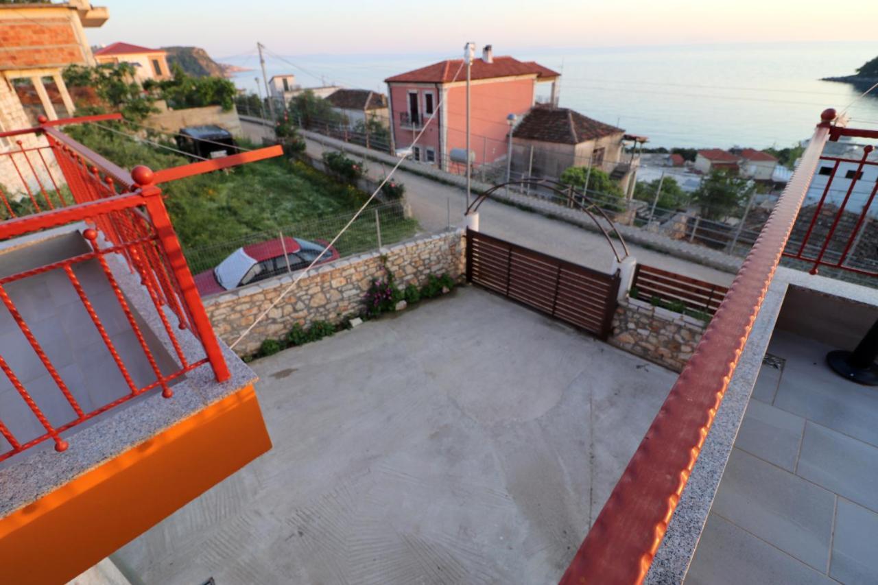 Ildora Qimon Apartment Himare Exterior foto