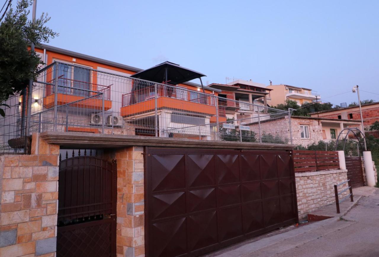 Ildora Qimon Apartment Himare Exterior foto