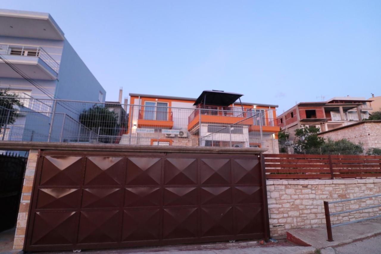 Ildora Qimon Apartment Himare Exterior foto