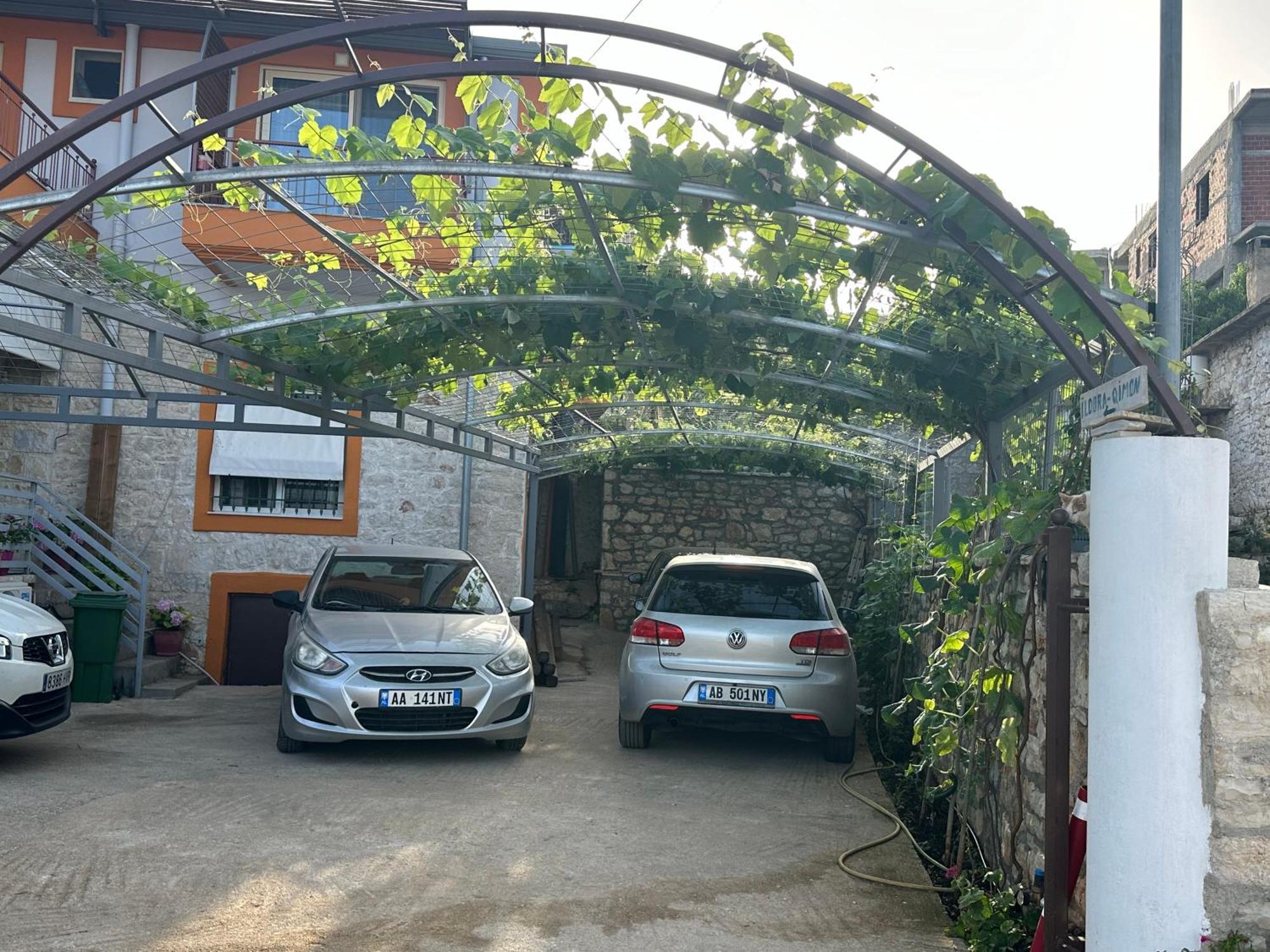 Ildora Qimon Apartment Himare Exterior foto
